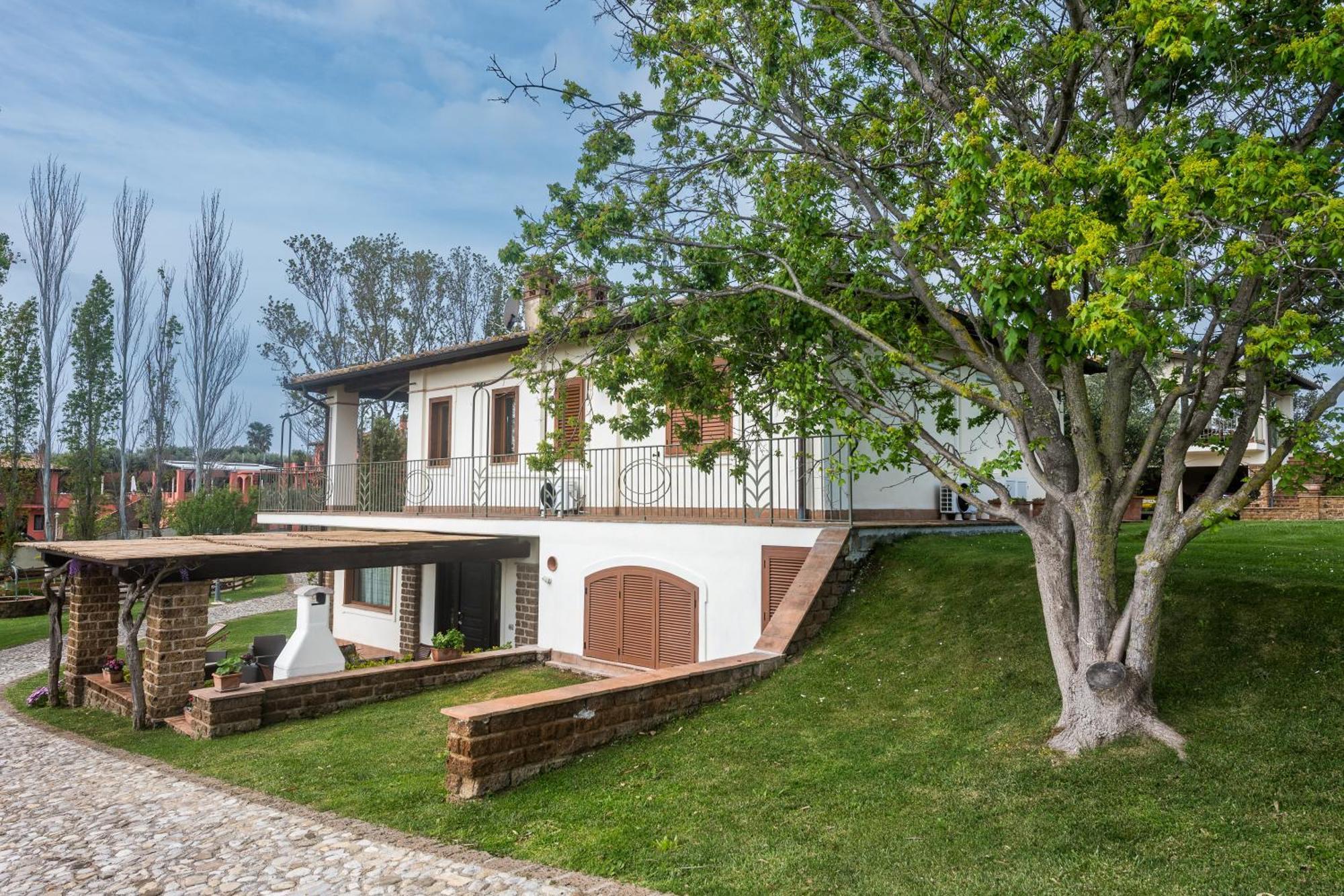 Villa Gli Eucalipti Cerveteri Luaran gambar